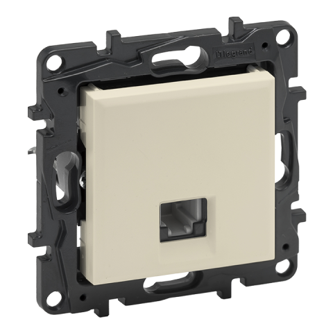 Raventi RJ45 Cat5E UTP Krem