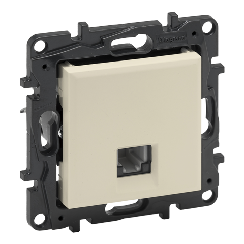 Raventi RJ45 Cat6 UTP Krem